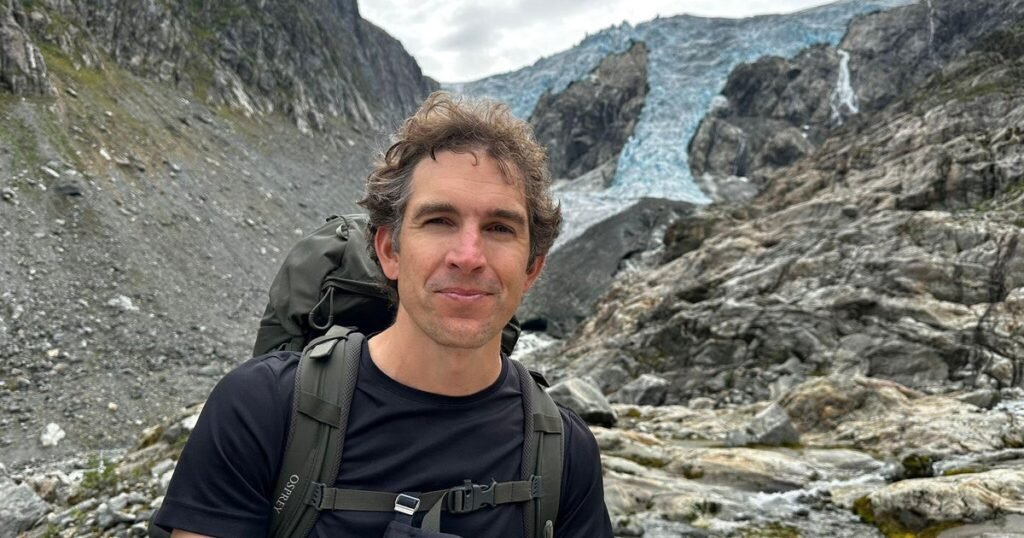 El periodista climático estadounidense Alec Luhn desaparece en el glaciar noruego