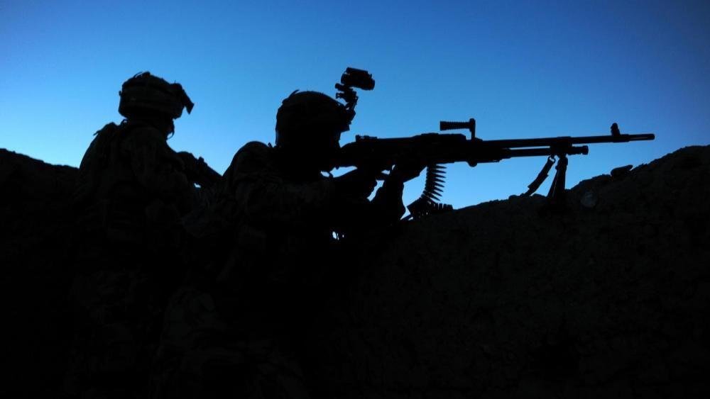 Soldados británicos que usan trabajadoras sexuales en Kenia a pesar de la prohibición, la investigación encuentra Yahoo news home