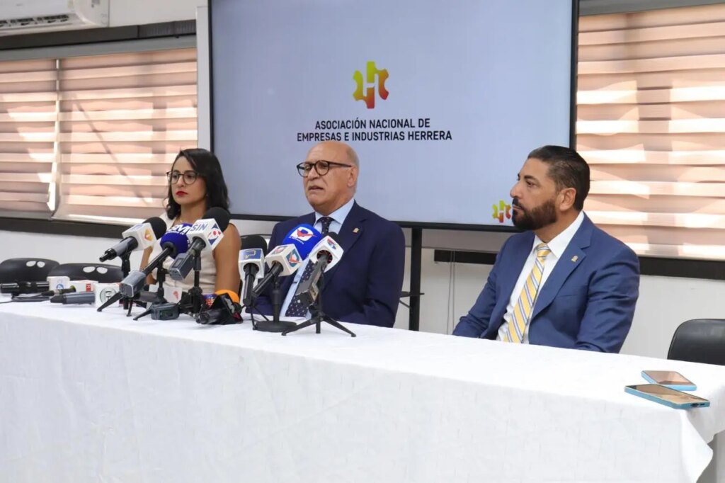 Pîden no seguir aplazando discusión cesantía