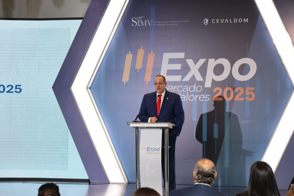 Magín defiende estabilidad macroeconómica y la cita como prioridad del Gobierno