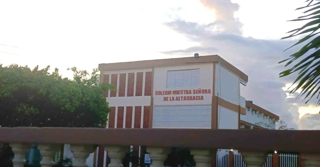Dos meses sin clases en escuela de Higüey - Remolacha
