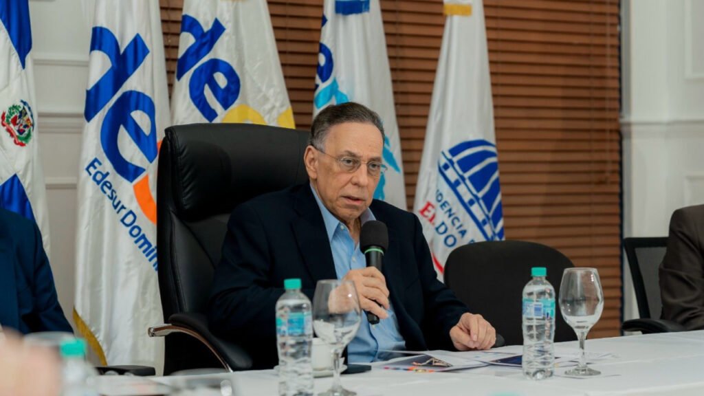 “El sistema eléctrico está estable en un 99% ante el paso de tormenta Melissa”