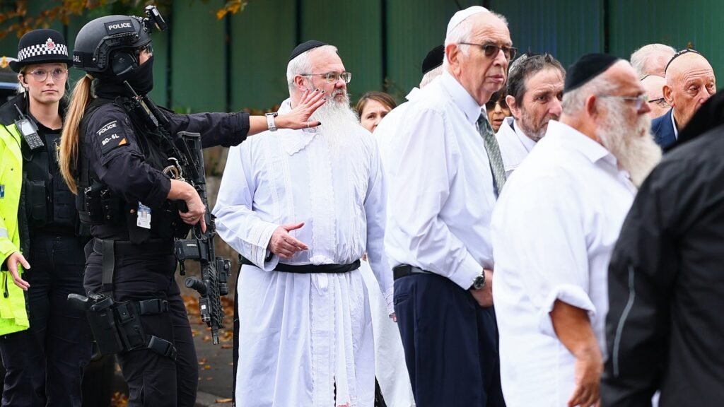 La policía del Reino Unido dice que el ataque a la sinagoga de Manchester fue 'incidente terrorista': NPR