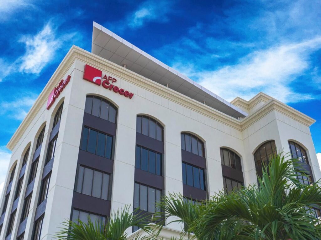 Más de RD$2,000 millones esperan a herederos de afiliados fallecidos en AFP Crecer