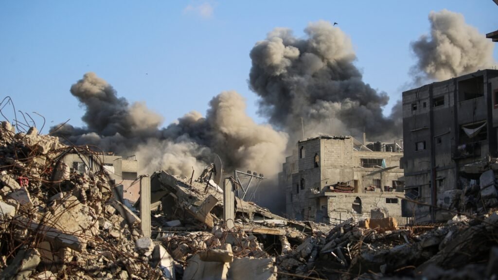 Violación del alto el fuego en Gaza; Cierre del gobierno día 20: NPR