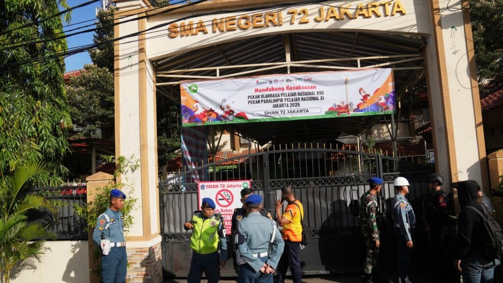 Decenas de heridos en la explosión de una mezquita en una escuela secundaria de Indonesia: NPR
