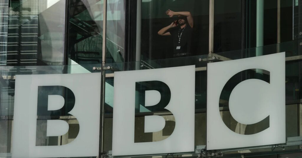 La BBC se disculpa con Trump por la edición de su discurso del 6 de enero en un documental