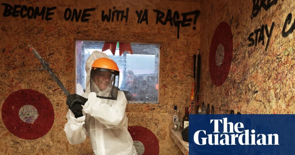 Salas de ira: ¿romper cosas realmente puede ayudar a aliviar la ira y el estrés? | salud mental