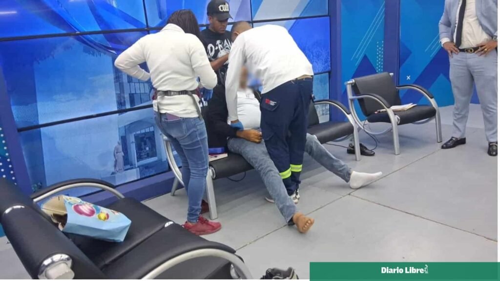 Fallece hombre mientras era entrevistado en un canal de televisión