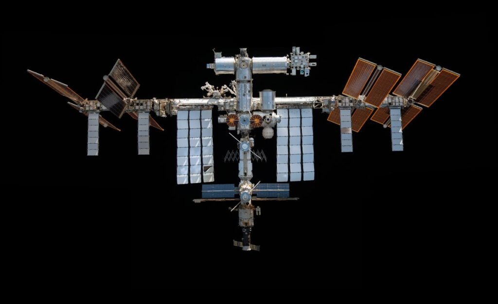 La NASA anuncia la fecha de regreso de los astronautas de la ISS después del anuncio de evacuación médica