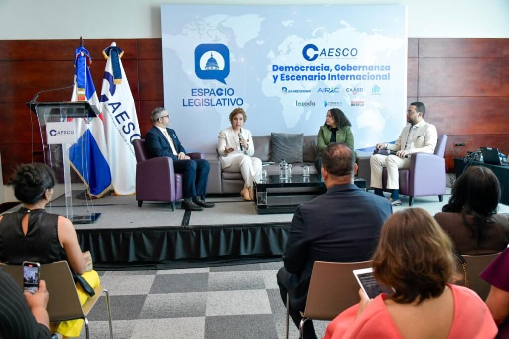 Caesco identifica vacíos legales críticos en protección de datos Caesco identifica vacíos legales críticos en protección de datos