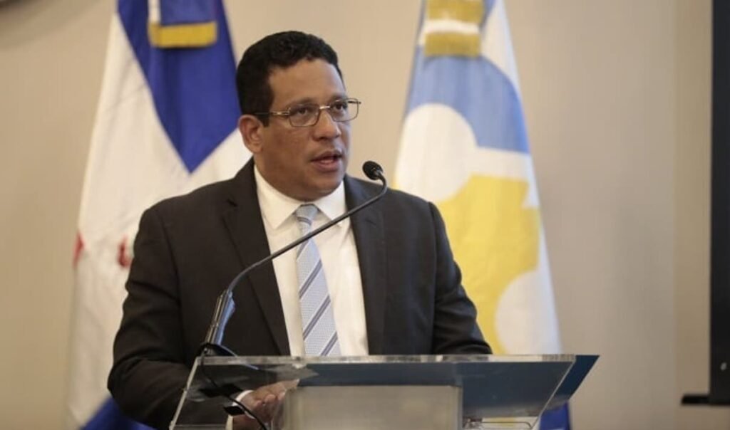 Carlos Pimentel: Urge acelerar procesos judiciales para combatir la corrupción