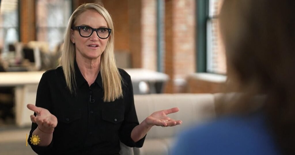 Entrevista ampliada: Mel Robbins - CBS News