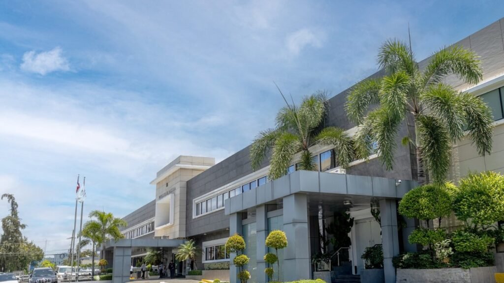 Fachada Ministerio de Hacienda y Economía