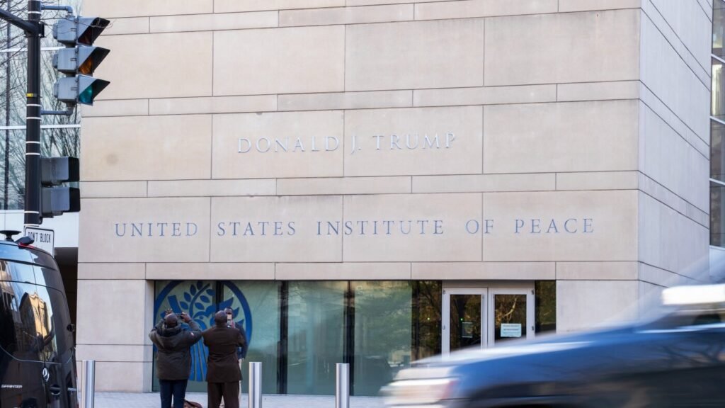 Junta de Paz; Rusia-Ucrania; Príncipe Andrés: NPR