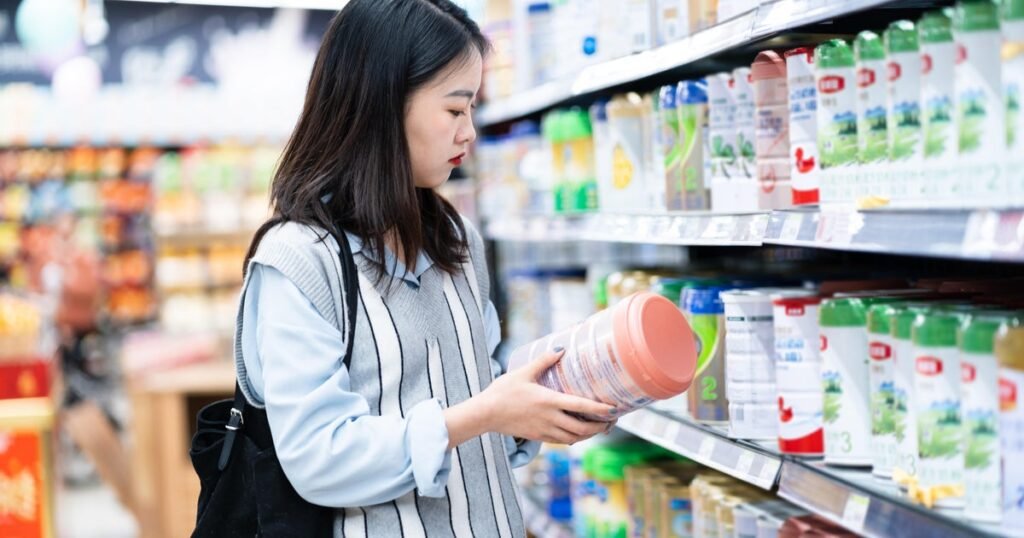 Algunas marcas de fórmula para bebés contienen plomo, arsénico y otros metales pesados, dice Consumer Reports Algunas marcas de fórmula para bebés contienen plomo, arsénico y otros metales pesados, dice Consumer Reports