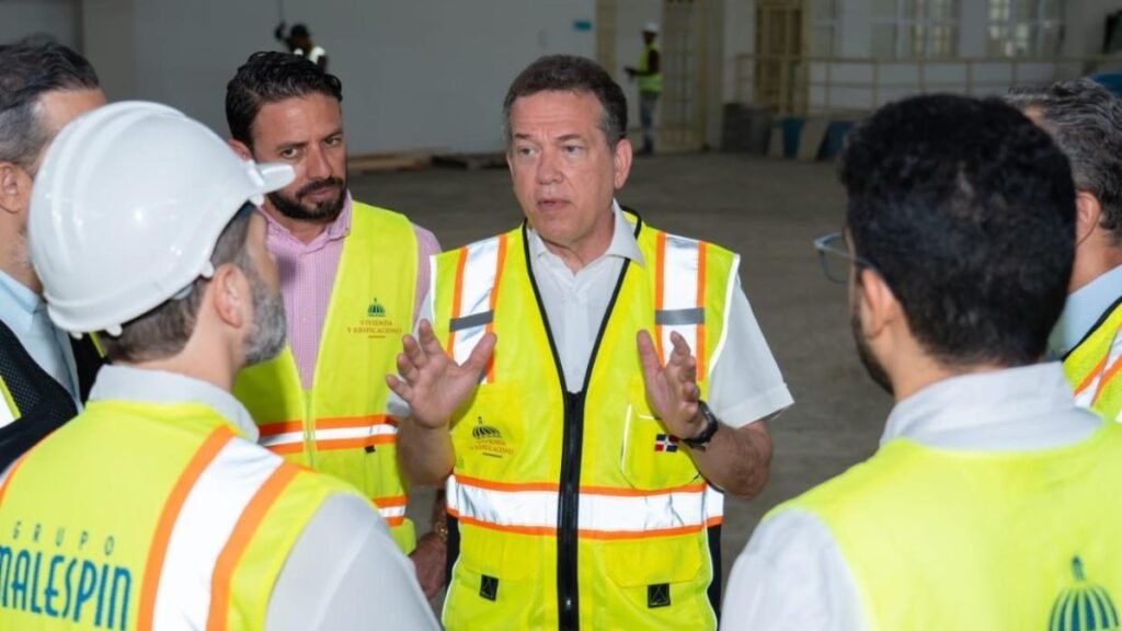 Ito Bisonó supervisa instalaciones Juegos 2026