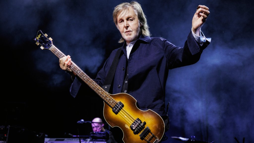 Paul McCartney actúa la segunda noche en el Teatro Fonda: revisión en vivo