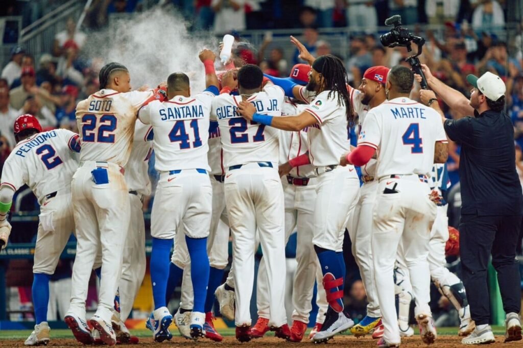 República Dominicana clasifica a Juegos Olímpicos tras victoria en Clásico Mundial de Béisbol