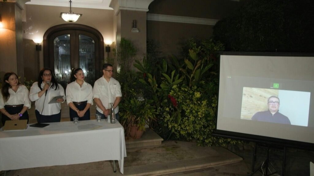 Anulan condena por narcotráfico al expresidente Juan Orlando Hernández