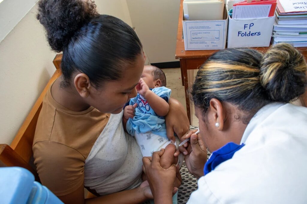 Los esfuerzos para eliminar la hepatitis generan beneficios, pero se necesitan más acciones para cumplir los objetivos para 2030