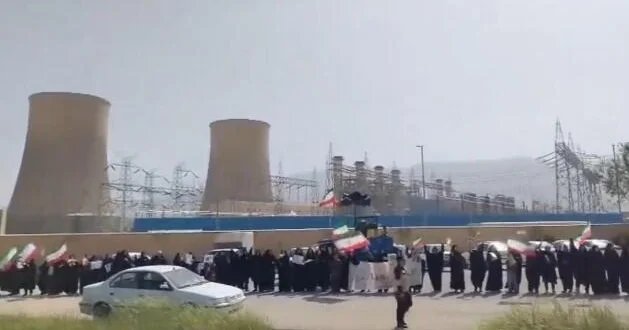 Trump dice que «toda la civilización morirá esta noche» mientras se intensifican los ataques contra Irán antes de su fecha límite Trump dice que "toda la civilización morirá esta noche" mientras se intensifican los ataques contra Irán antes de su fecha límite