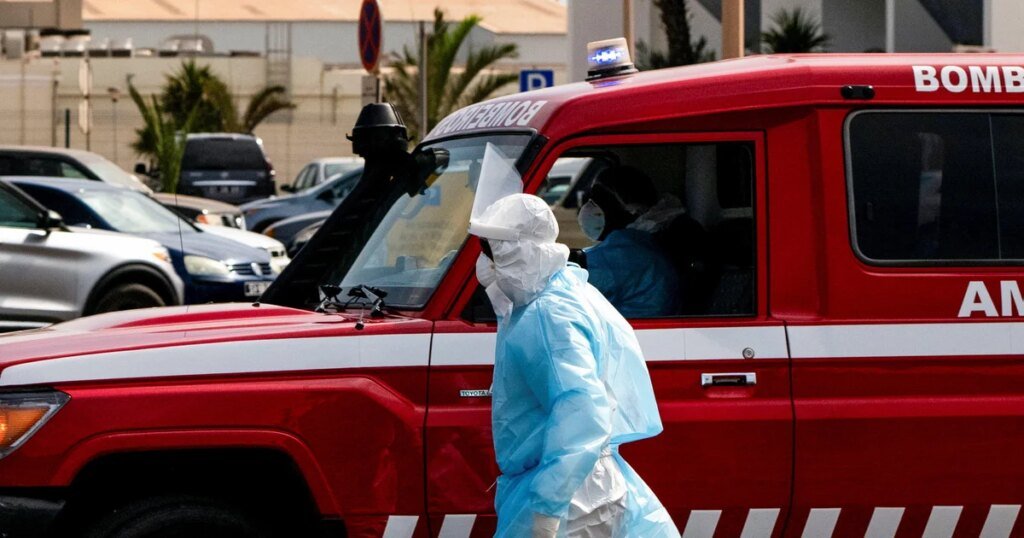 3 evacuados de un crucero contra hantavirus mientras España dice que atracará en las Islas Canarias a pesar de la oposición local