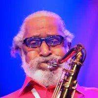 Fallece la leyenda del jazz Sonny Rollins https://en.wikipedia.org/wiki/Sonny_Rollins#/media/File:Sonny_Rollins_at_Stockholm_Jazz_Fest_2009.jpg