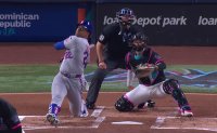 Juan Soto pega jonrón de 449 pies contra los Marlins (video) Juan Soto pega jonrón de 449 pies contra los Marlins (video)
