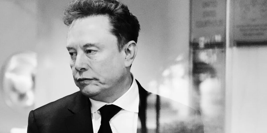 Musk contra Altman semana 1: Elon Musk dice que fue engañado, advierte que la IA podría matarnos a todos y admite que xAI destila los modelos de OpenAI