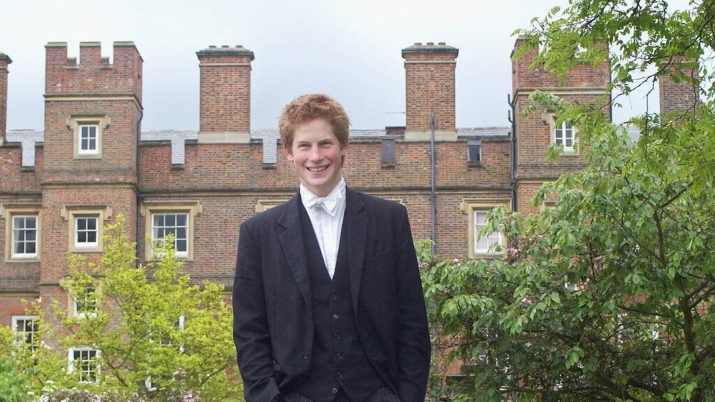Lo que el príncipe William le pidió al príncipe Harry que no hiciera en Eton College