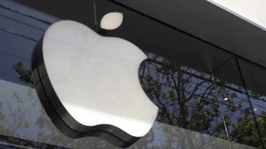 Apple destrona a Nvidia como la mayor cotizada tras caída del 4.9% en bolsa