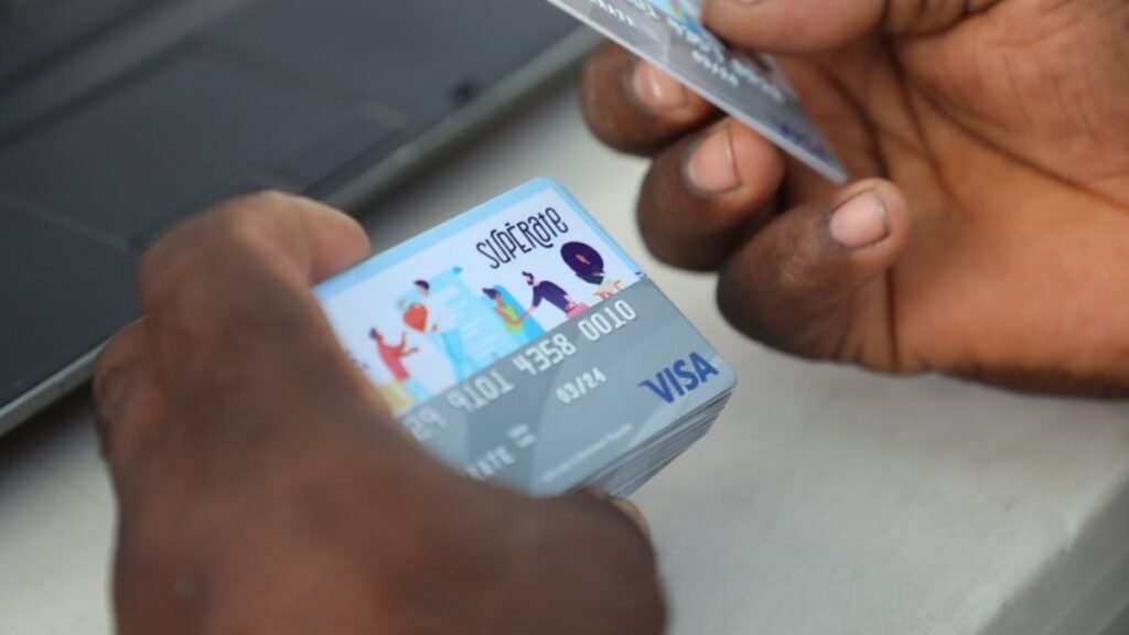 Casi la mitad de los hogares recibió ayudas sociales durante el último año Ayudas sociales