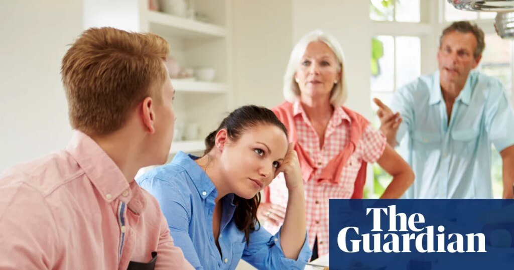Considere a los padres que cuidan a hijos adultos que no trabajan ni estudian | Padres y paternidad