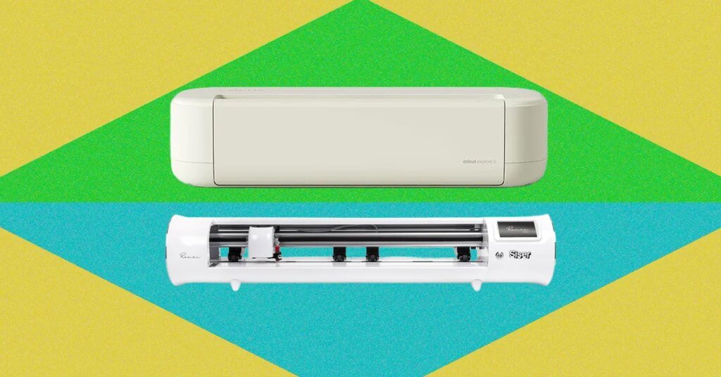 Cricut Explore 5 frente a Siser Romeo: elegir la máquina de corte inteligente adecuada (2026) Cricut Explore 5 frente a Siser Romeo: elegir la máquina de corte inteligente adecuada (2026)