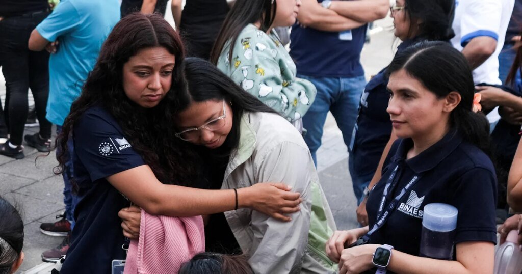 Potente terremoto sacude la frontera entre México y Guatemala y provoca alerta temporal de tsunami