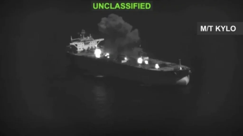 Irán responde a EE.UU. con ataques a portaviones y a embarcaciones en el estrecho de Ormuz